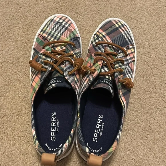 Sperry Plaid Top Slider 8 - Picture 4 of 13